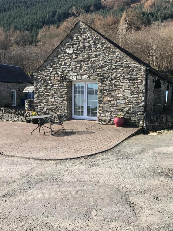 러스 Culag Lochside Self Catering 아파트 외부 사진