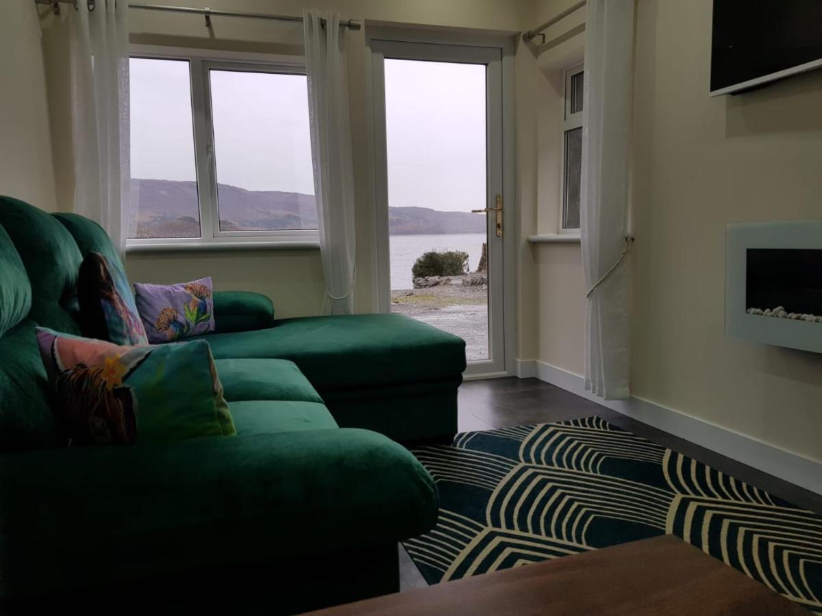 러스 Culag Lochside Self Catering 아파트 외부 사진