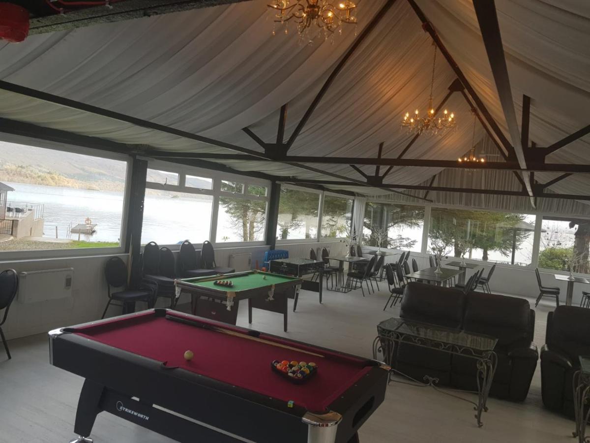 러스 Culag Lochside Self Catering 아파트 외부 사진